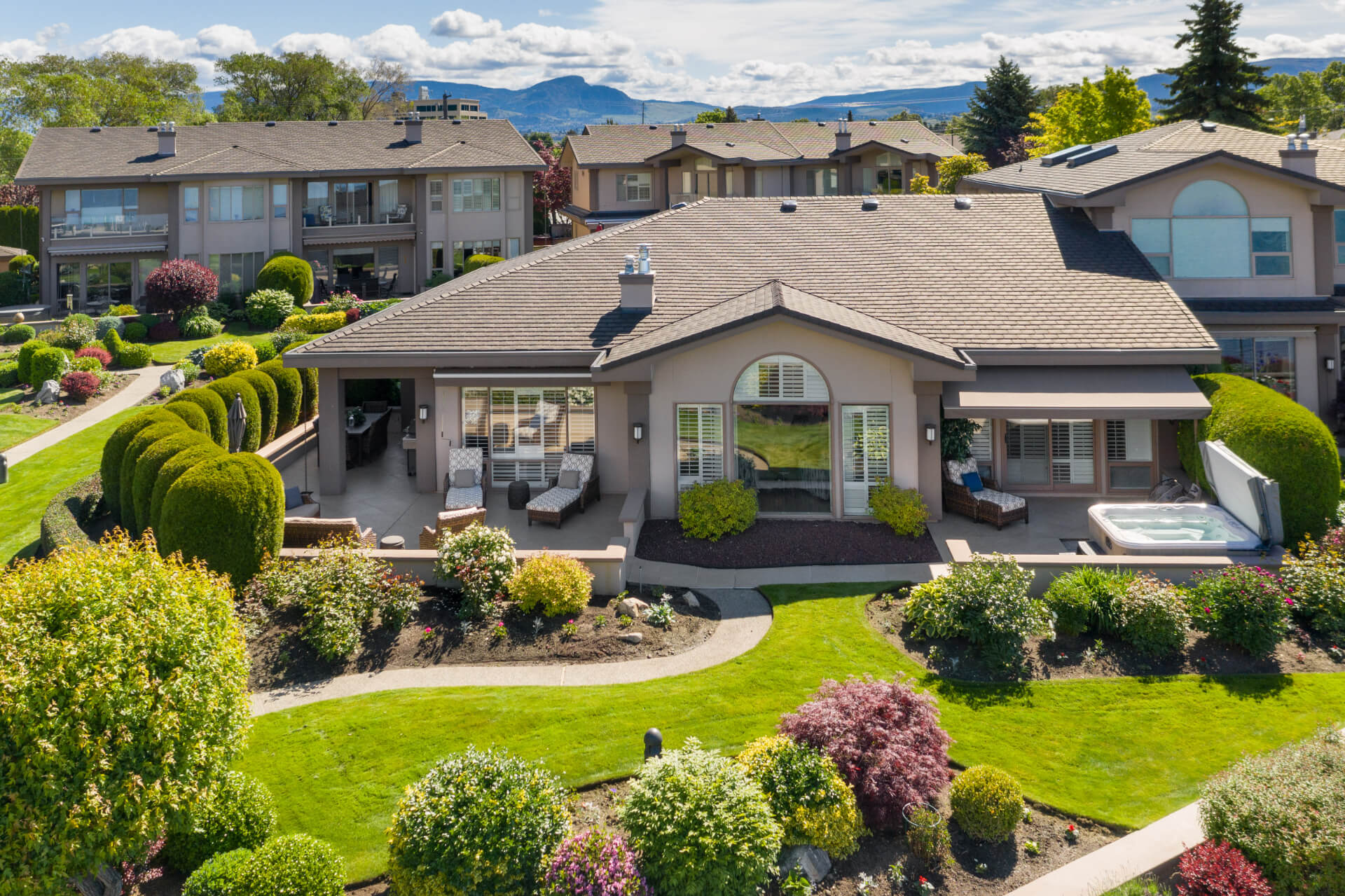 Should I Buy a House? How to Know If You Are Ready