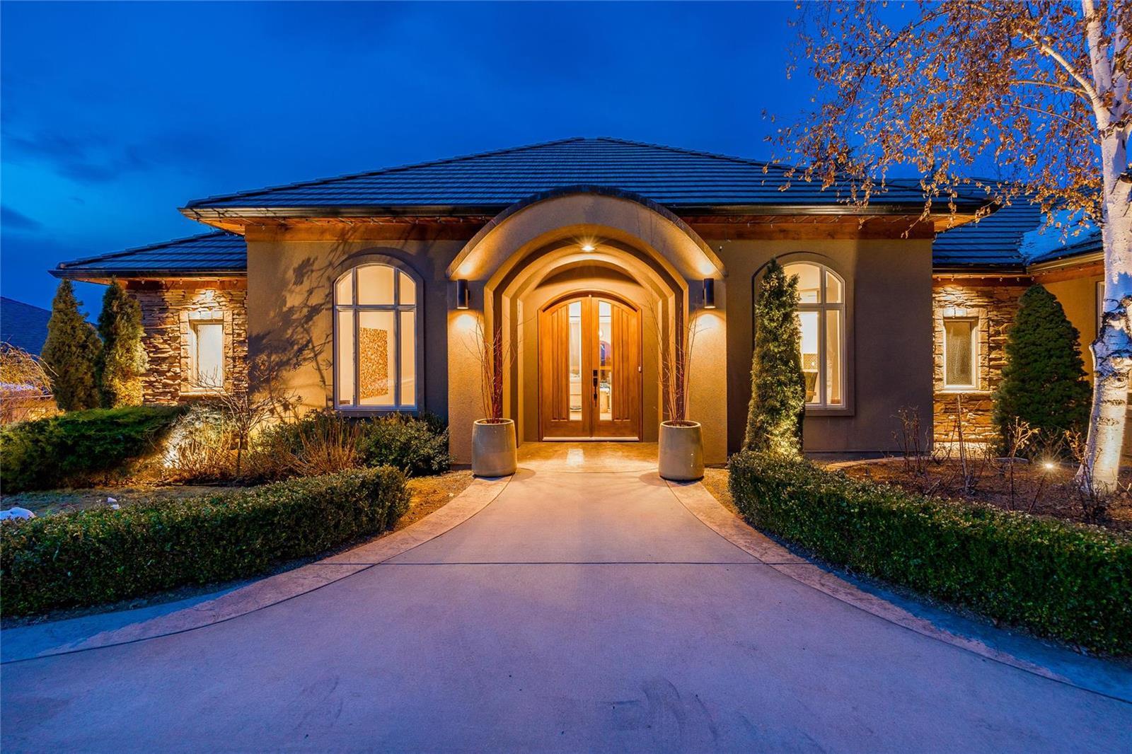 Buying Luxury Real Estate in Kelowna: A Complete Guide